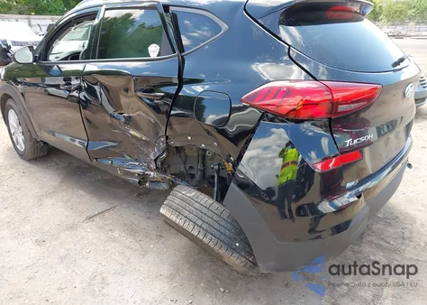 2020 Hyundai Tucson Value z USA, uszkodzony, nr VIN KM8J33A48LU168265